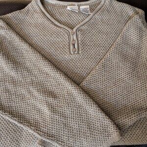 Oversized green knit